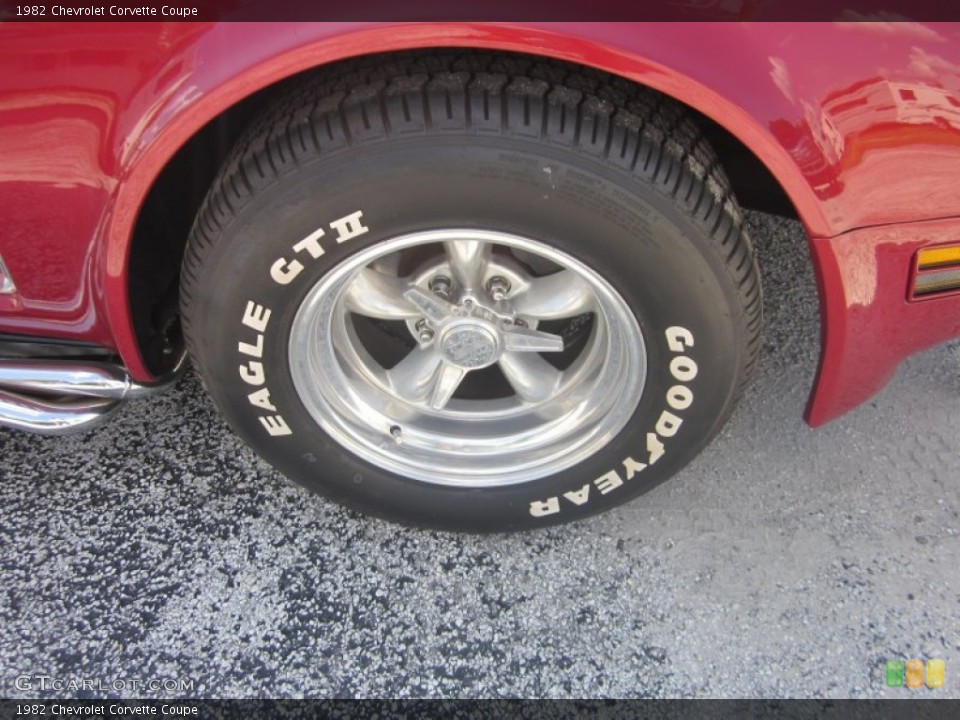 1982 Chevrolet Corvette Custom Wheel and Tire Photo #53398427