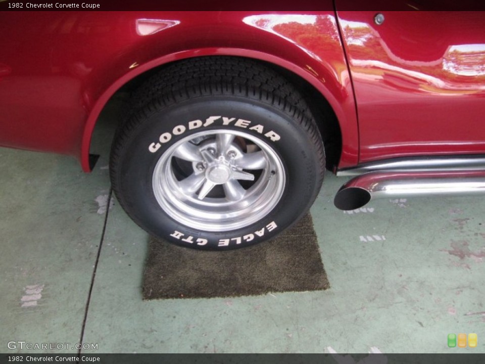 1982 Chevrolet Corvette Custom Wheel and Tire Photo #53398832