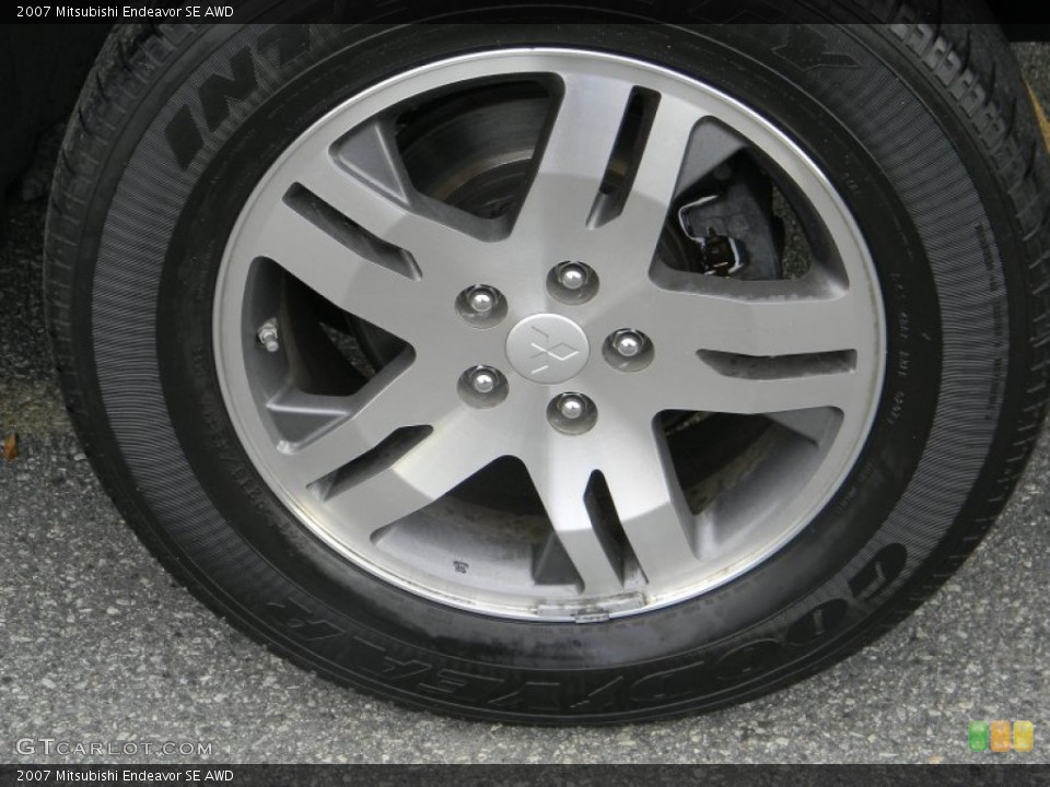 2007 Mitsubishi Endeavor SE AWD Wheel and Tire Photo #53419926