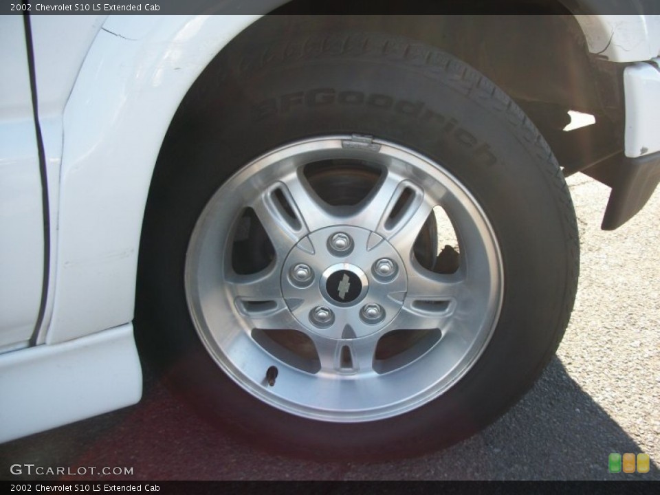 2002 Chevrolet S10 LS Extended Cab Wheel and Tire Photo #53456072