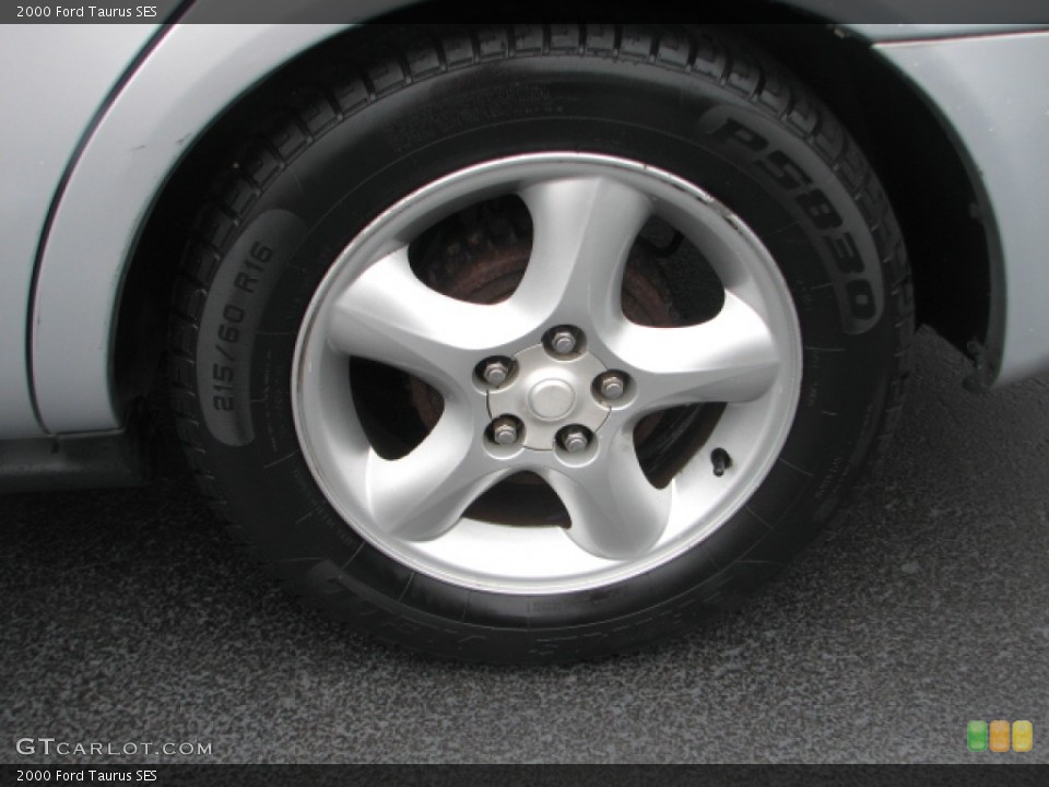 2000 Ford Taurus SES Wheel and Tire Photo #53475751