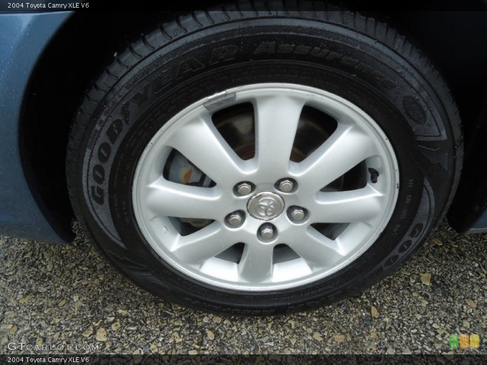 2004 Toyota Camry XLE V6 Wheel and Tire Photo #53491649