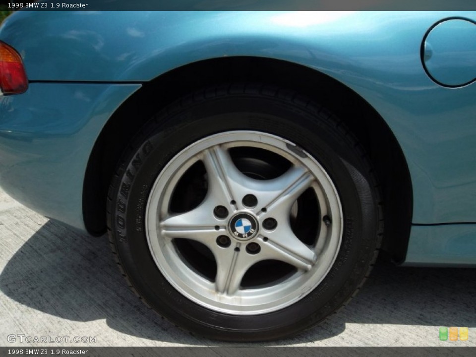 1998 BMW Z3 1.9 Roadster Wheel and Tire Photo #53505982