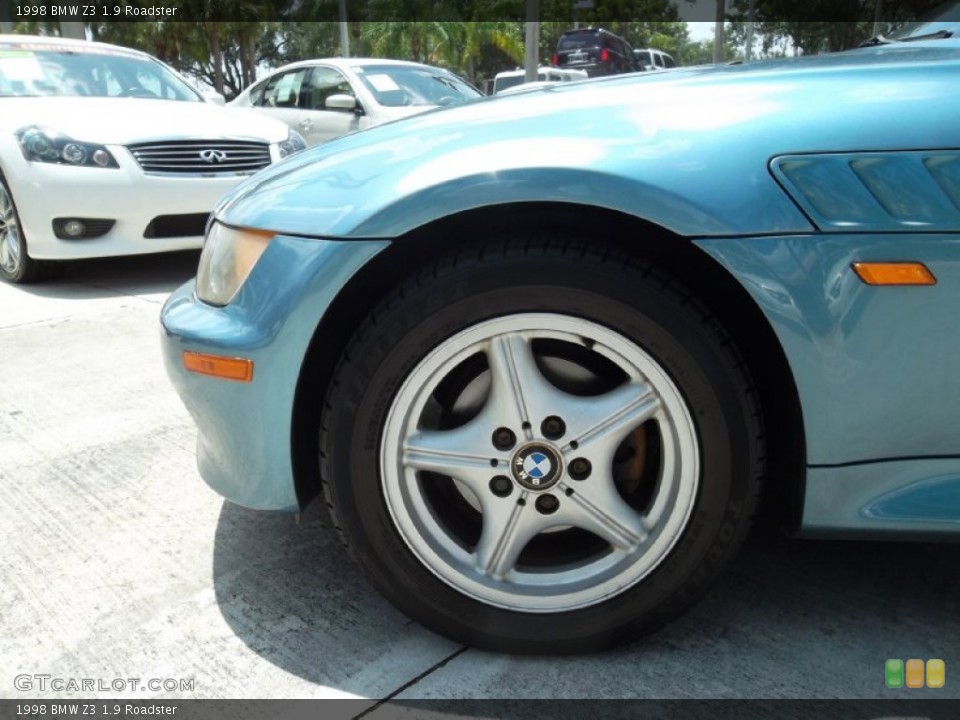 1998 BMW Z3 1.9 Roadster Wheel and Tire Photo #53506079