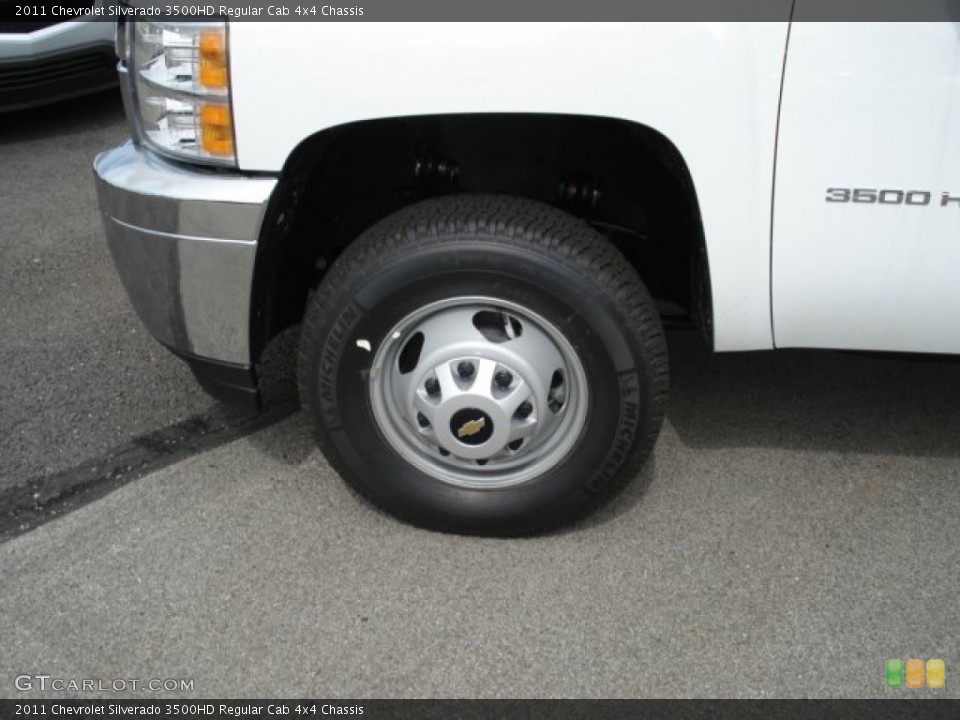 2011 Chevrolet Silverado 3500HD Regular Cab 4x4 Chassis Wheel and Tire Photo #53511311