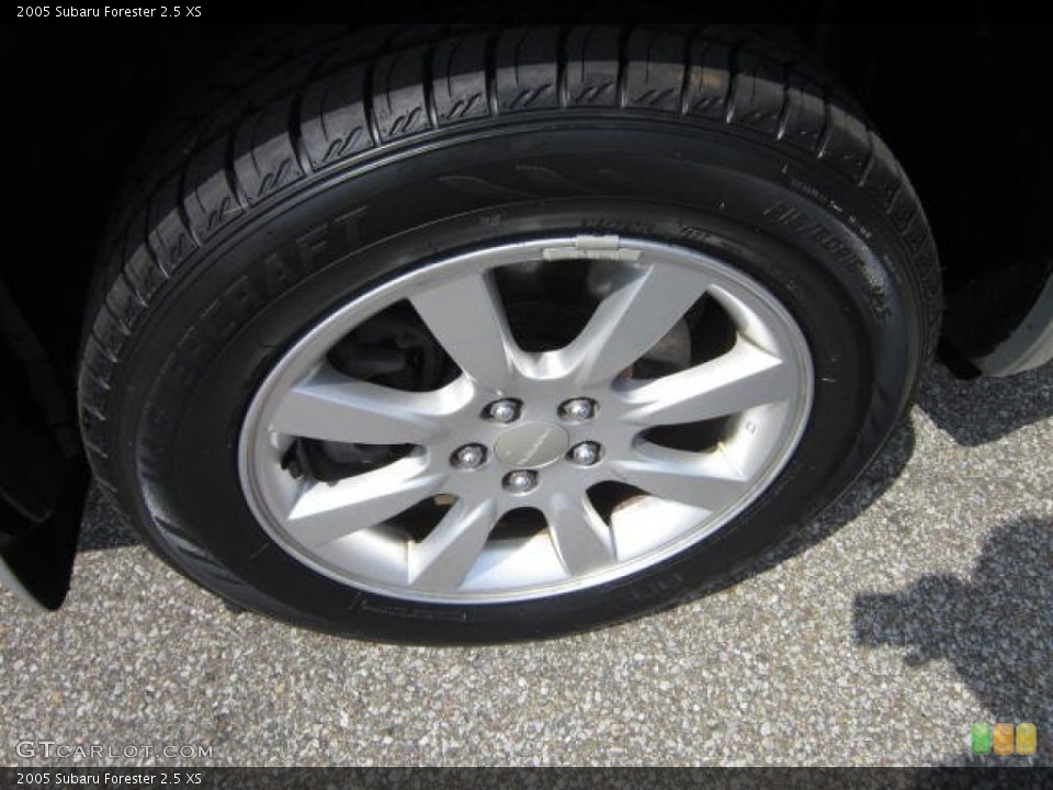 2005 Subaru Forester 2.5 XS Wheel and Tire Photo #53546342