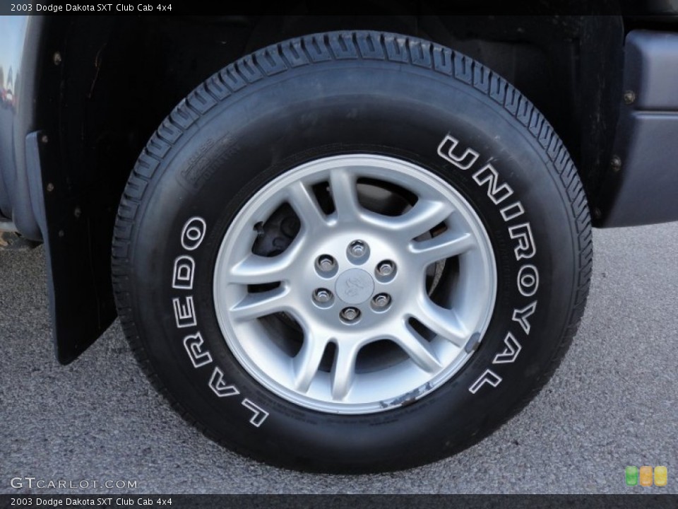 2003 Dodge Dakota SXT Club Cab 4x4 Wheel and Tire Photo #53557047