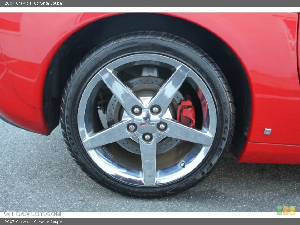 2007 Chevrolet Corvette Coupe Wheel and Tire Photo #53602857