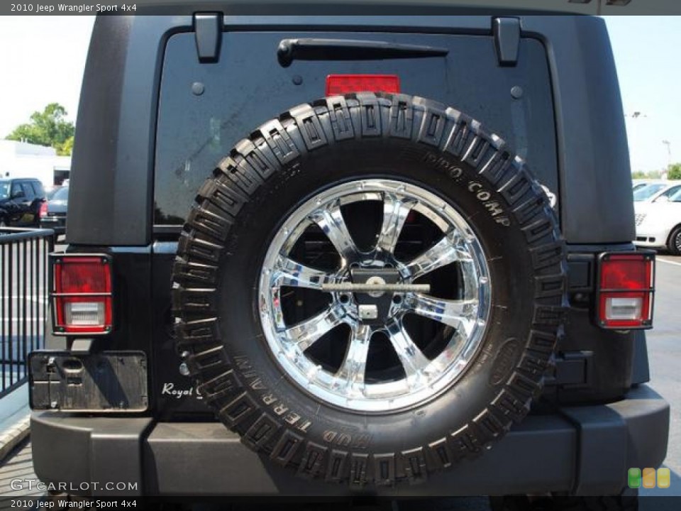 2010 Jeep Wrangler Custom Wheel and Tire Photo #53642327