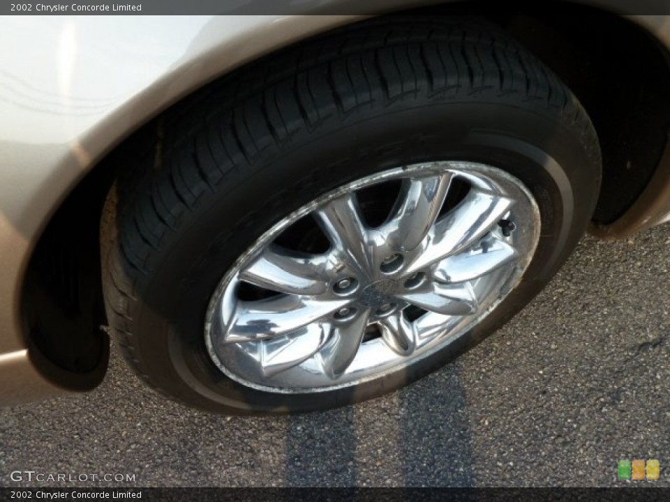 2002 Chrysler Concorde Limited Wheel and Tire Photo #53740581