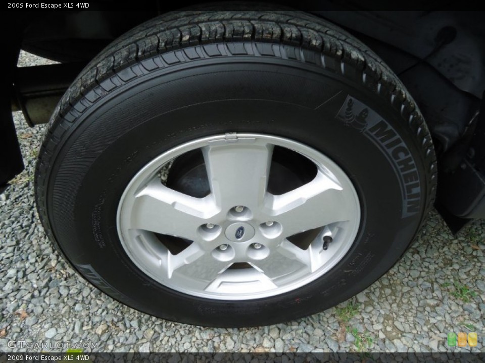 2009 Ford Escape XLS 4WD Wheel and Tire Photo #53754900