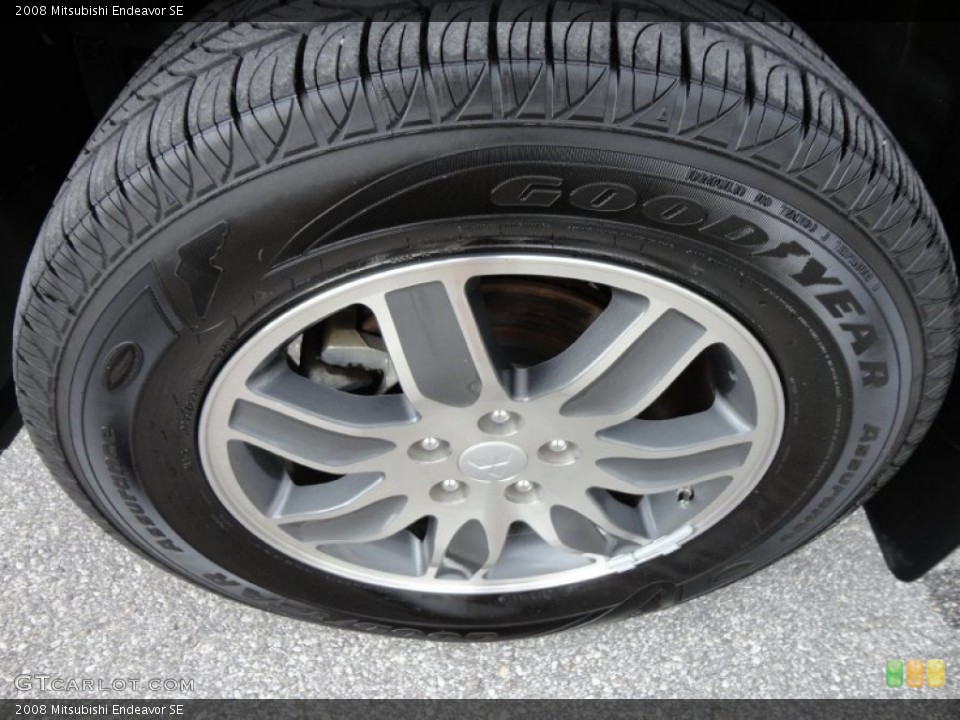 2008 Mitsubishi Endeavor SE Wheel and Tire Photo #53757938