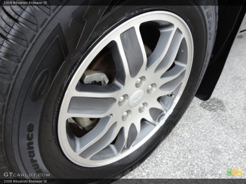 2008 Mitsubishi Endeavor SE Wheel and Tire Photo #53757944