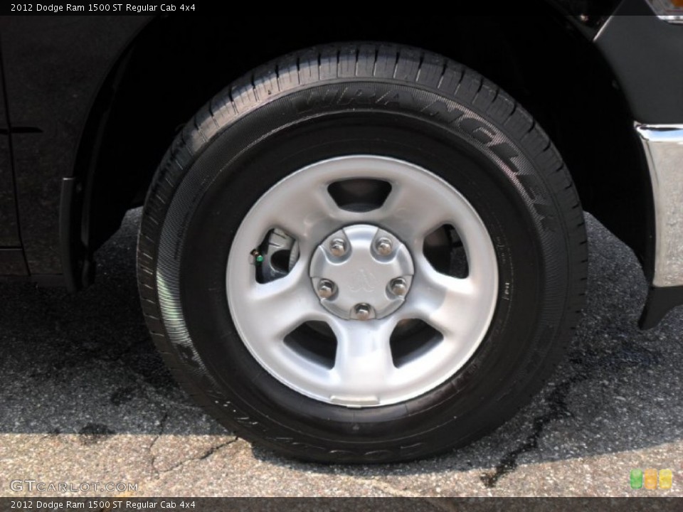 2012 Dodge Ram 1500 ST Regular Cab 4x4 Wheel and Tire Photo #53781580