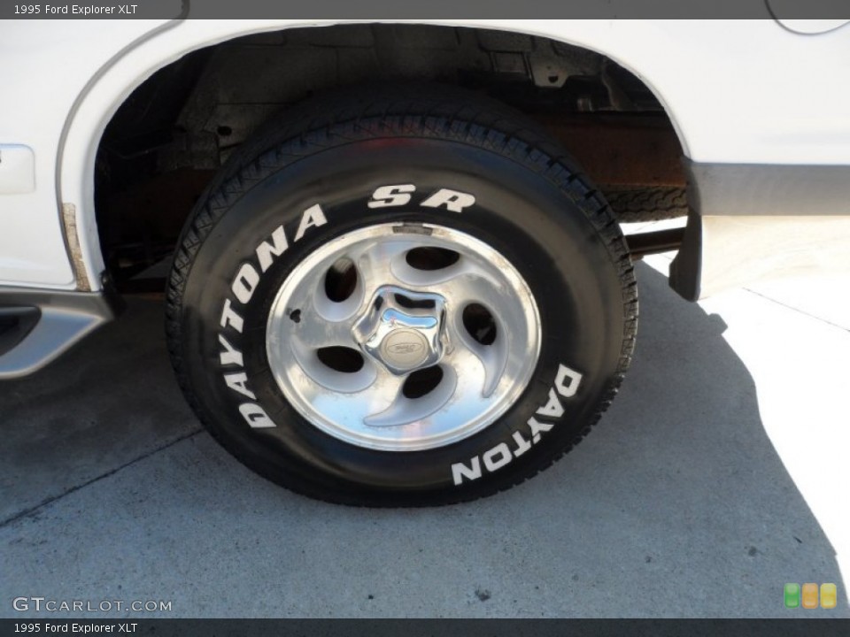 1995 Ford Explorer XLT Wheel and Tire Photo #53808334