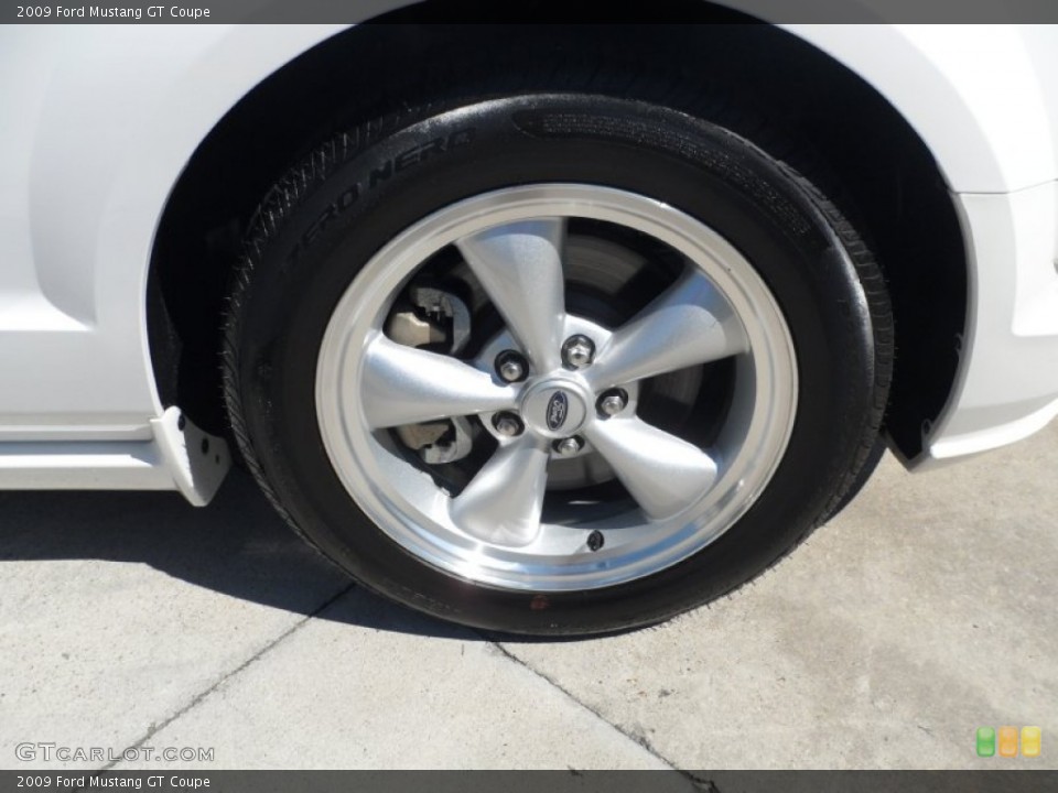 2009 Ford Mustang GT Coupe Wheel and Tire Photo #53809258