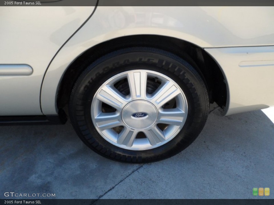 2005 Ford Taurus SEL Wheel and Tire Photo #53834575