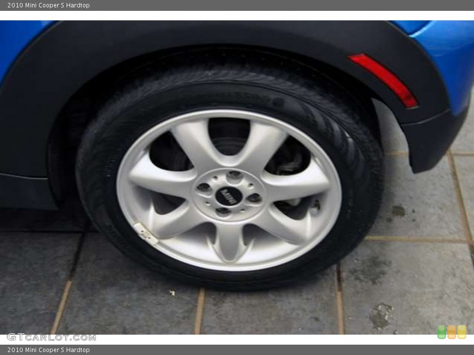 2010 Mini Cooper S Hardtop Wheel and Tire Photo #53849238