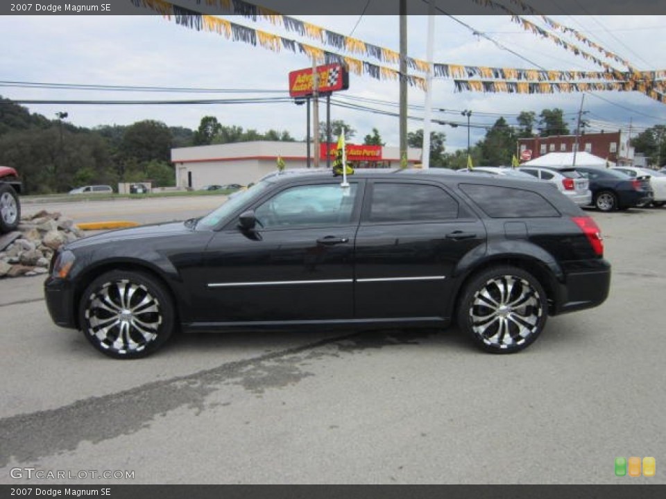 2007 Dodge Magnum Custom Wheel and Tire Photo #53885612