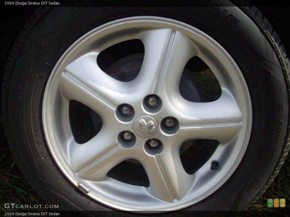 2004 Dodge Stratus SXT Sedan Wheel and Tire Photo #53906485