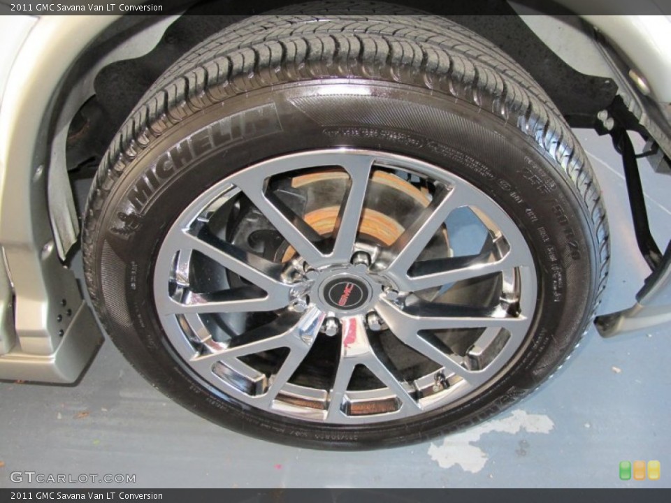 2011 GMC Savana Van Custom Wheel and Tire Photo #53910115