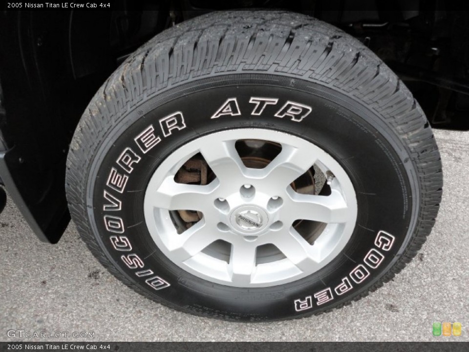 2005 Nissan Titan LE Crew Cab 4x4 Wheel and Tire Photo #53913331