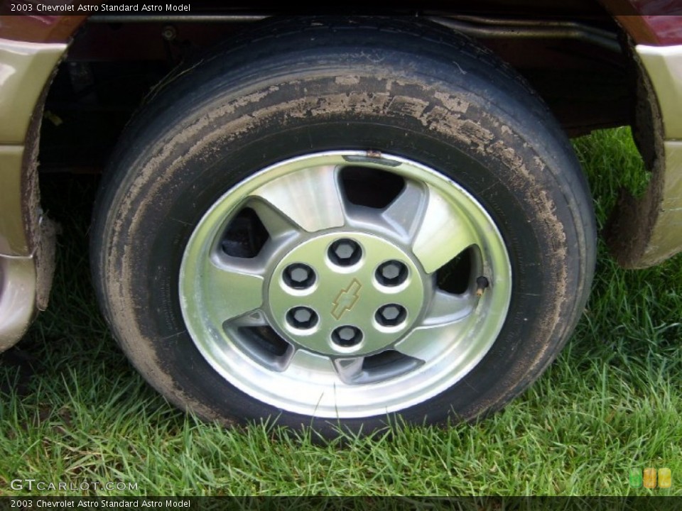 2003 Chevrolet Astro  Wheel and Tire Photo #53919802