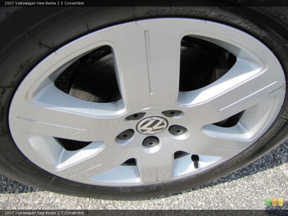 2007 Volkswagen New Beetle 2.5 Convertible Wheel and Tire Photo #53944524
