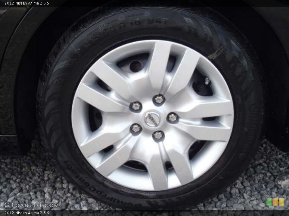 2012 Nissan Altima 2.5 S Wheel and Tire Photo #53959370