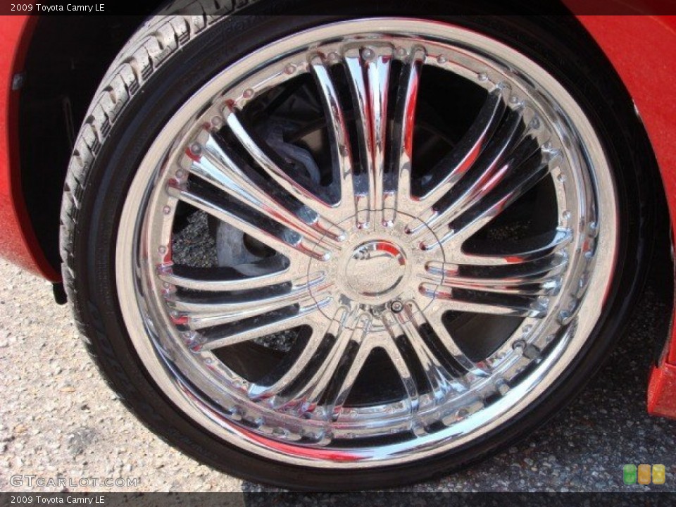 2009 Toyota Camry LE Wheel and Tire Photo #53975210