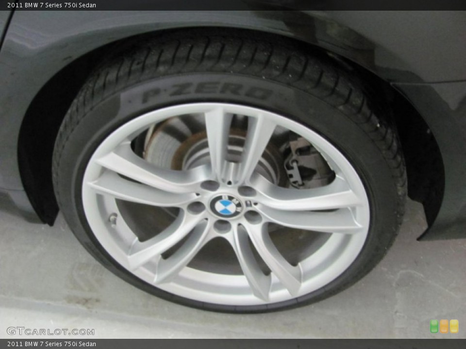 2011 BMW 7 Series 750i Sedan Wheel and Tire Photo #54007046