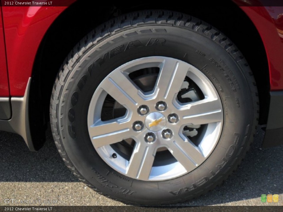 2012 Chevrolet Traverse LT Wheel and Tire Photo #54024547