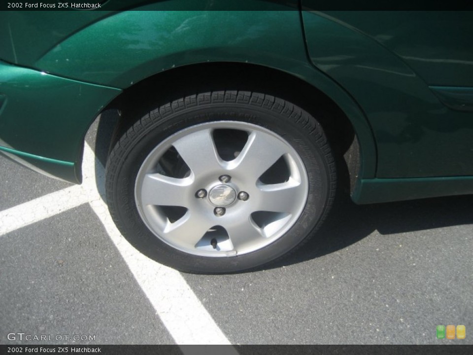 2002 Ford Focus ZX5 Hatchback Wheel and Tire Photo #54064868