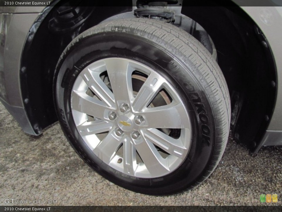 2010 Chevrolet Equinox LT Wheel and Tire Photo #54124179