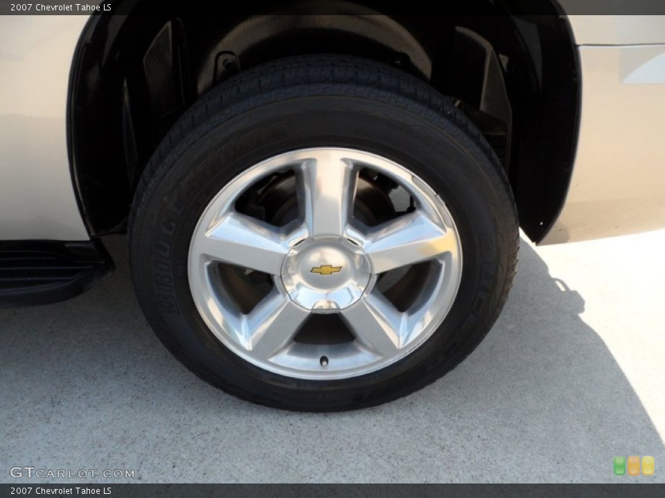 2007 Chevrolet Tahoe LS Wheel and Tire Photo #54137082