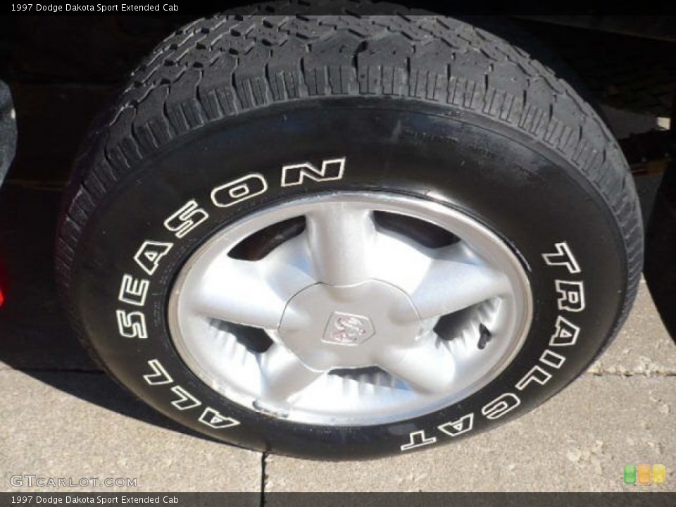 1997 Dodge Dakota Sport Extended Cab Wheel and Tire Photo #54226300
