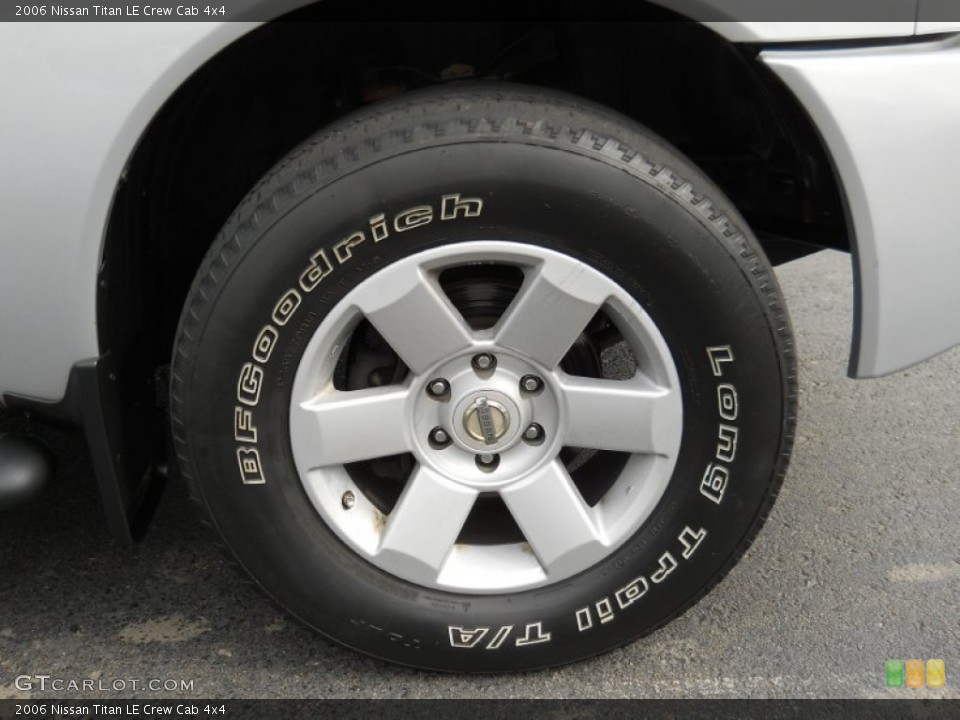 2006 Nissan Titan LE Crew Cab 4x4 Wheel and Tire Photo #54275123