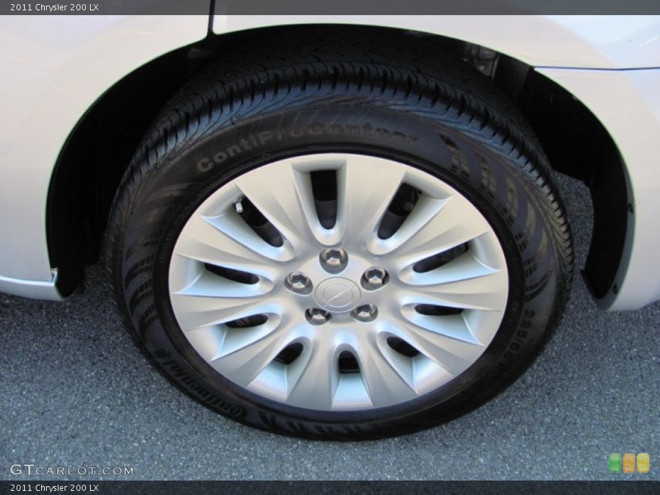 2011 Chrysler 200 LX Wheel and Tire Photo #54276236