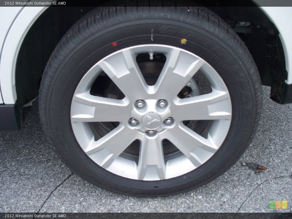 2012 Mitsubishi Outlander SE AWD Wheel and Tire Photo #54285284