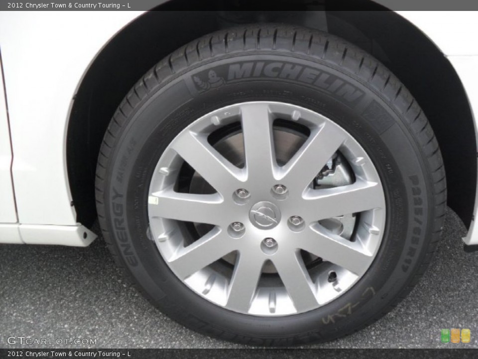 2012 Chrysler Town & Country Touring - L Wheel and Tire Photo #54297234