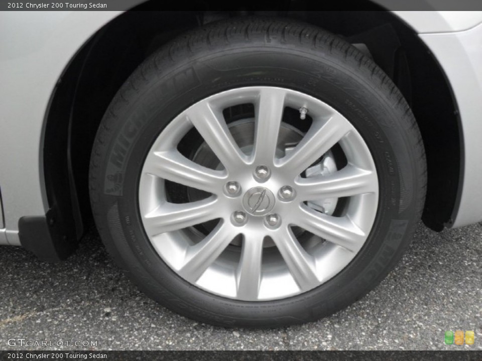 2012 Chrysler 200 Touring Sedan Wheel and Tire Photo #54343444