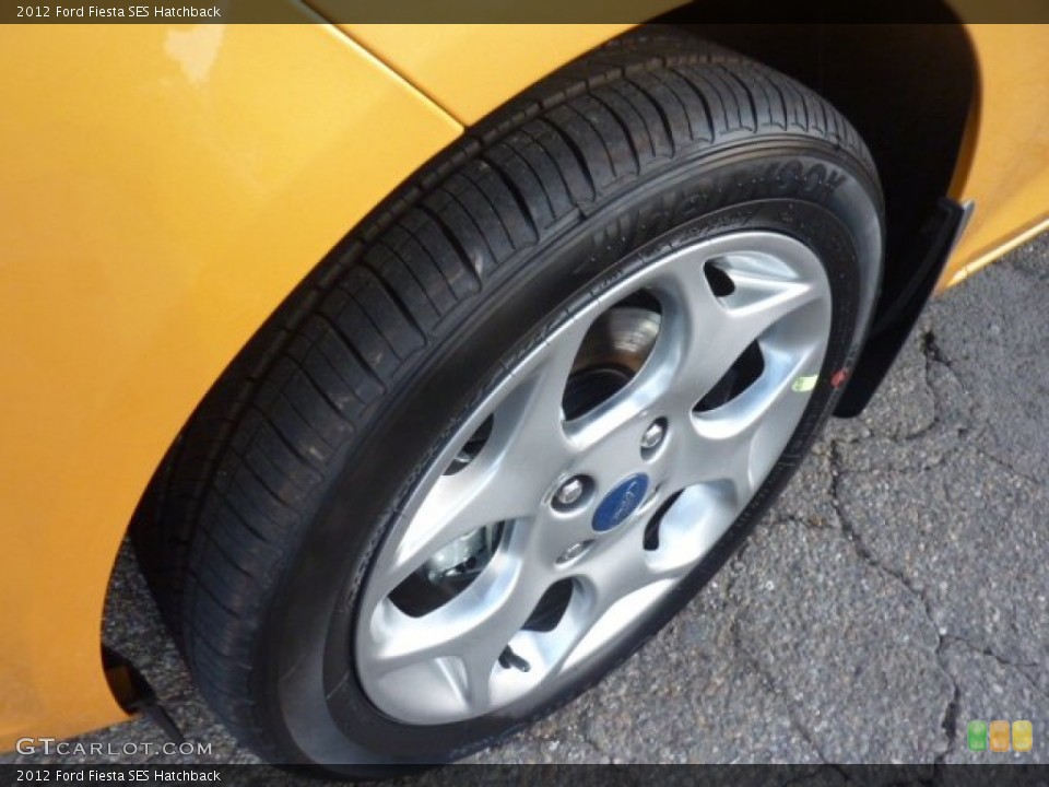 2012 Ford Fiesta SES Hatchback Wheel and Tire Photo #54346694