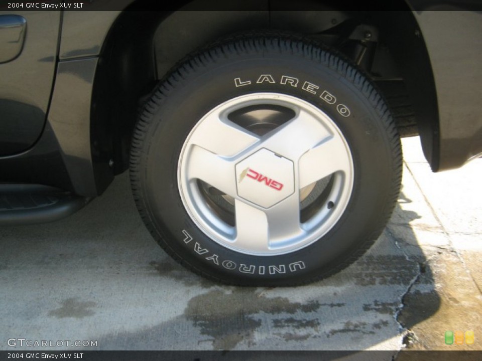 2004 GMC Envoy XUV SLT Wheel and Tire Photo #54404956