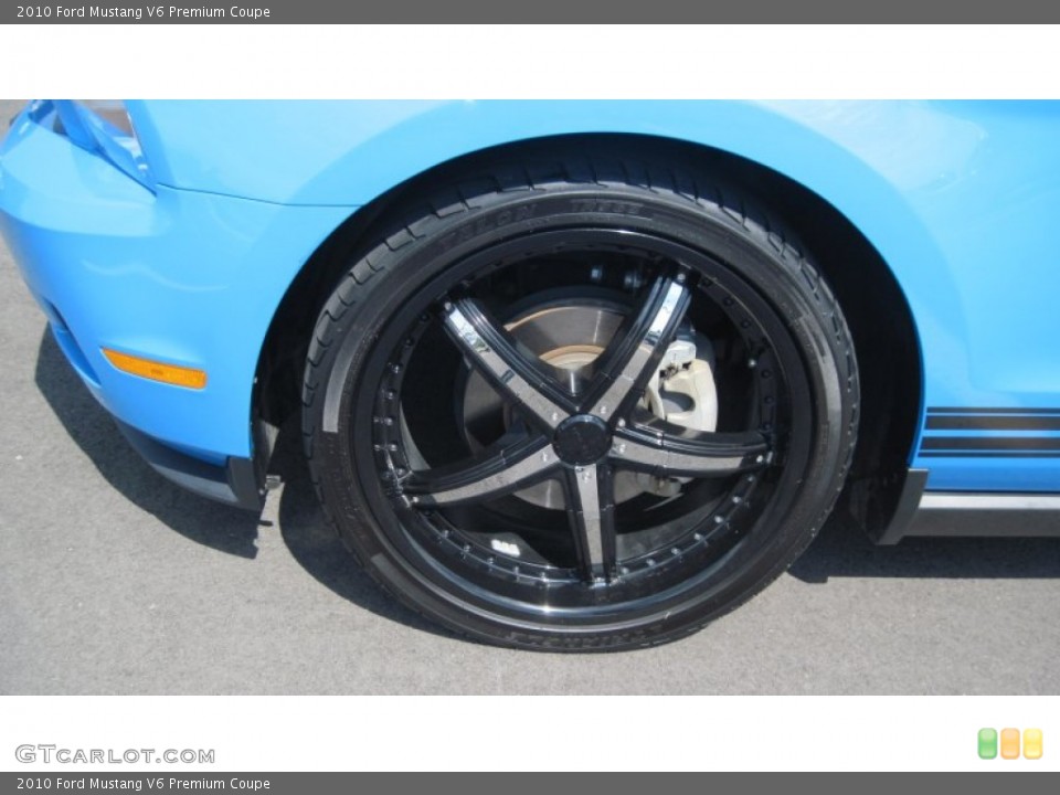 2010 Ford Mustang Custom Wheel and Tire Photo #54415354