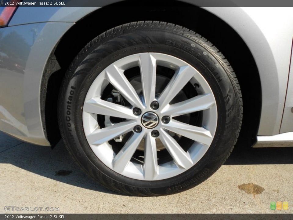 2012 Volkswagen Passat 2.5L SEL Wheel and Tire Photo #54446643