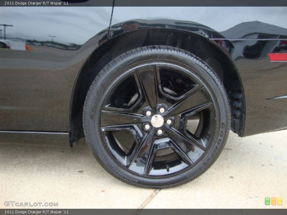 2011 Dodge Charger R/T Mopar '11 Wheel and Tire Photo #54456144