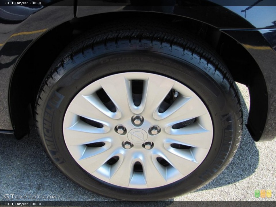 2011 Chrysler 200 LX Wheel and Tire Photo #54465297