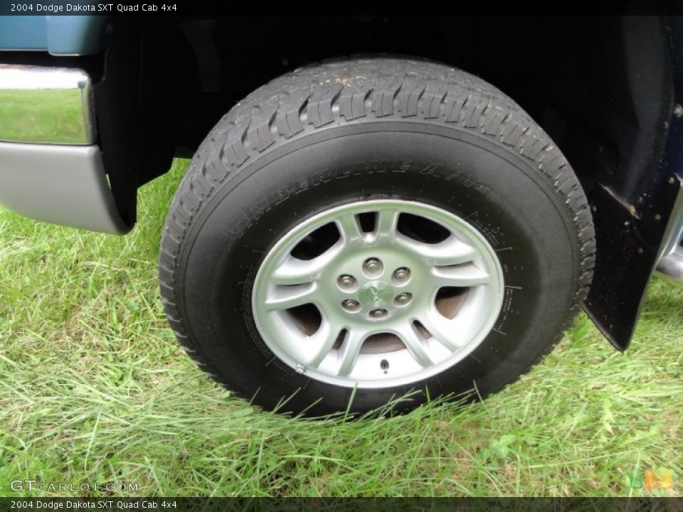 2004 Dodge Dakota SXT Quad Cab 4x4 Wheel and Tire Photo #54492056