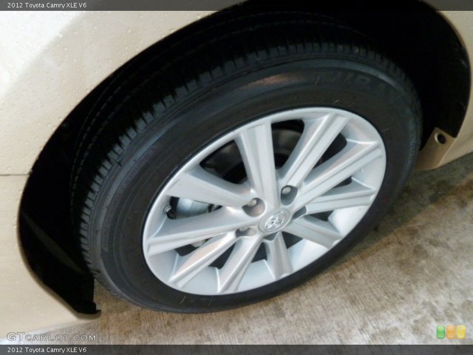 2012 Toyota Camry XLE V6 Wheel and Tire Photo #54523310