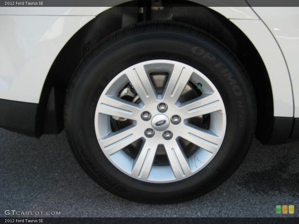 2012 Ford Taurus SE Wheel and Tire Photo #54537619